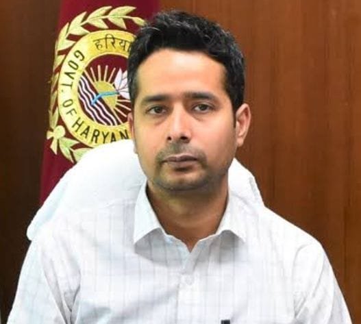 उपायुक्त शांतनु शर्मा ने निपुण हरियाणा मिशन के तहत शिक्षा की बुनियाद और मजबूत करने के दिए निर्देश*
