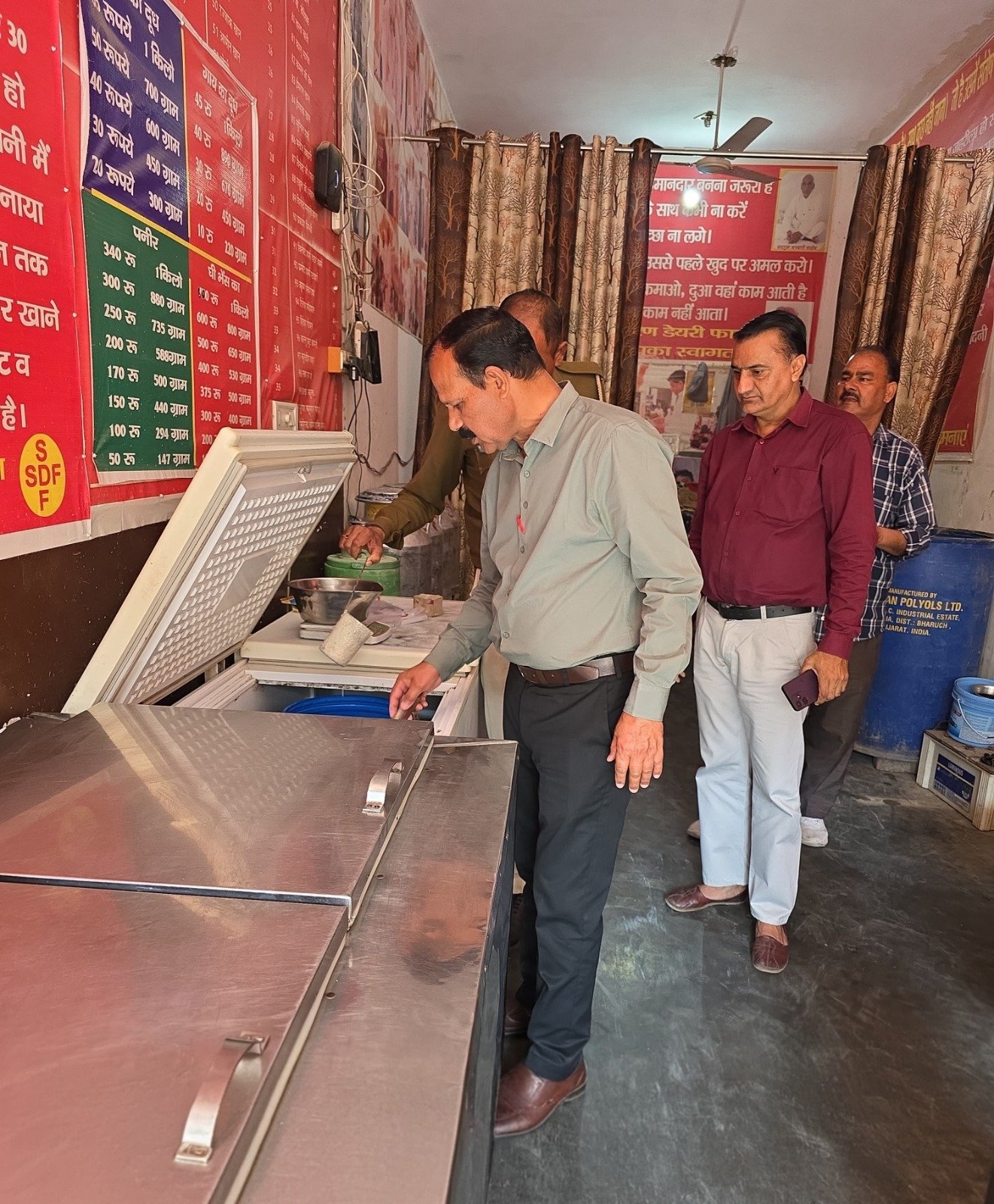 भादरा में होली से पहले खाद्य सामग्री की सघन जांच, दो नमूने बीकानेर लैब भेजे