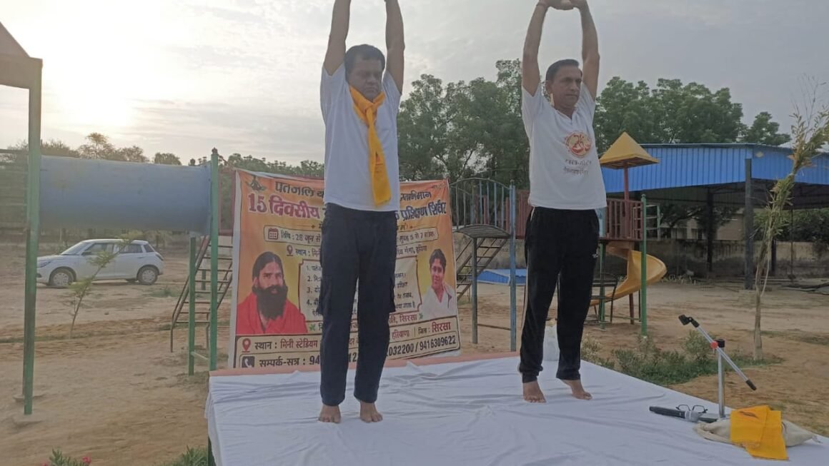 योग अपनाएं, निरोग जीवन पाएं : हेमराज सपरा*