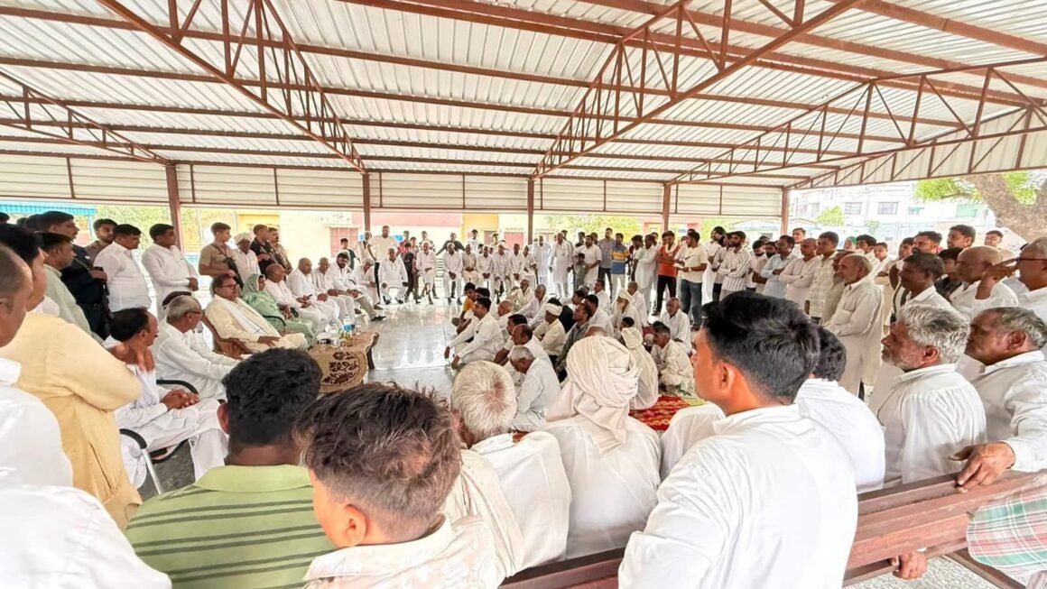 कांग्रेस, भाजपा ने विकास के मामले में किया सिरसा से भेदभाव: अभय सिंह चौटाला*