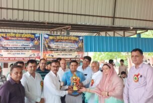 सरपंच श्रीमती संतोष बेनीवाल के सहयोग से खंड स्तरीय खेल प्रतियोगिता में विजेताओं का सम्मान, खिलाड़ियों का बढ़ाया उत्साह*