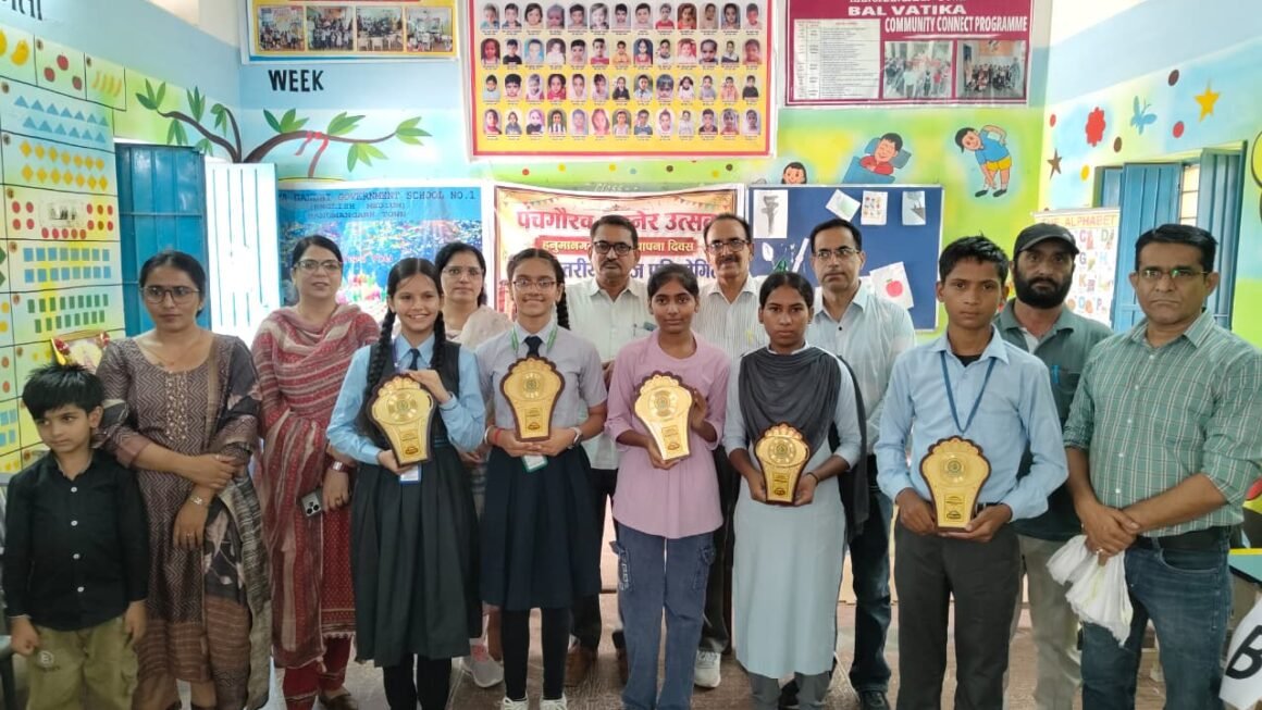 जिला स्थापना दिवस पर क्विज प्रतियोगिता: जूनियर में नोहर और सीनियर में भादरा विजेता
