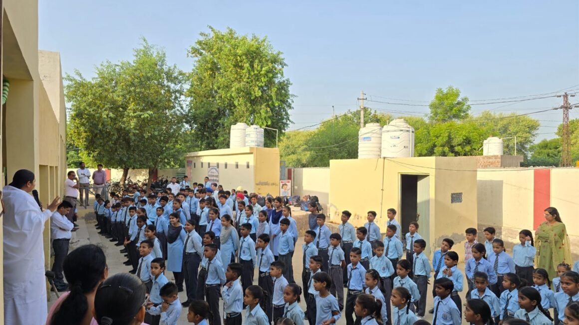 10 करोड़ नशामुक्ति प्रतिज्ञा महाअभियान के तहत 3 विद्यालयों में जागरूकता कार्यक्रम