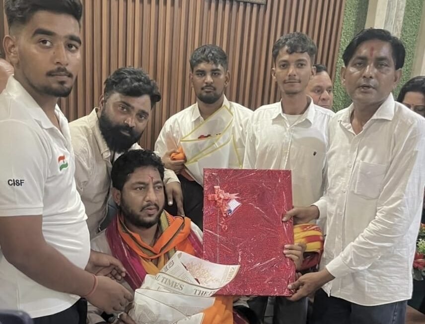 सफाई कर्मचारी यूनियन ने नगर परिषद नवनिर्वाचित सभापति अजय लक्की दावड़ा का किया स्वागत – अभिनंदन।* 