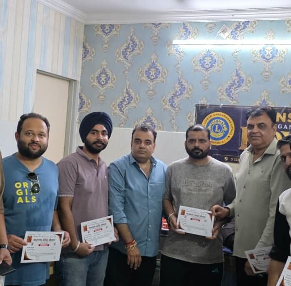 लायंस क्लब रॉयल्स के शिविर में 27 यूनिट रक्त संग्रहित